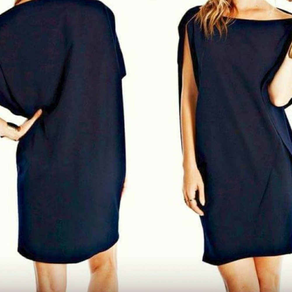 🌸SOLD🌸 Boutique style Midnight Navy "Asymmetrical" Dress